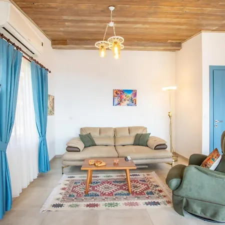 Daire Da Deniz Manzarali Jakueziliberay Kaş