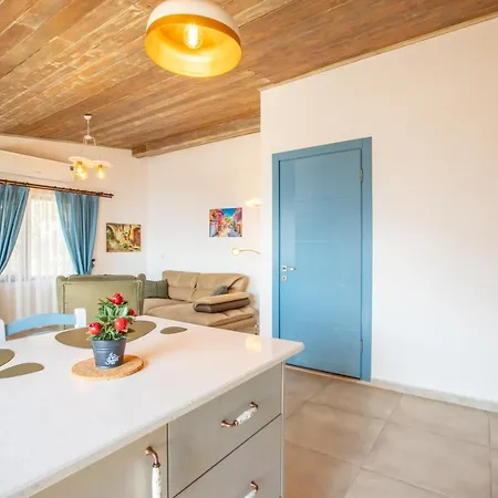 Da Deniz Manzarali Jakueziliberay * Kaş